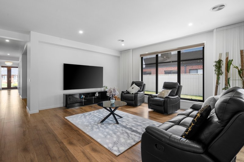 Photo - 38 Simkin Drive, Benalla VIC 3672 - Image 8