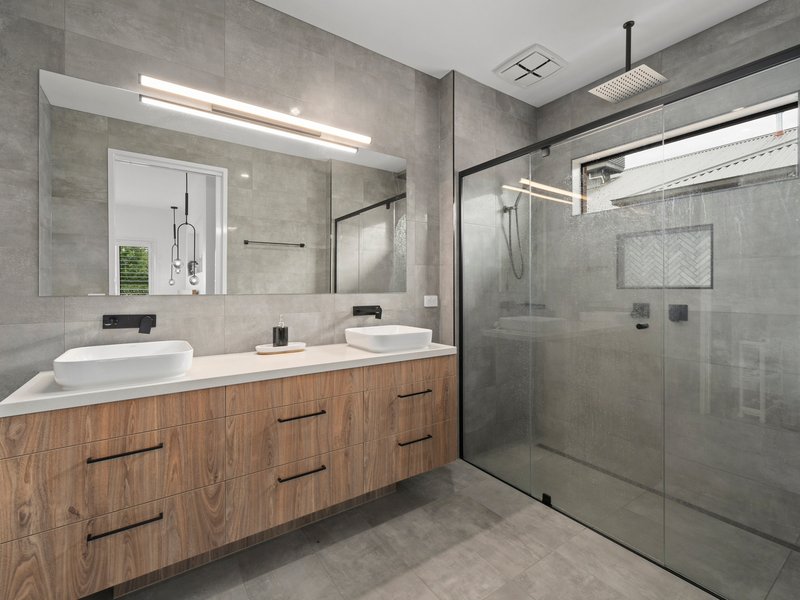 Photo - 38 Simkin Drive, Benalla VIC 3672 - Image 11