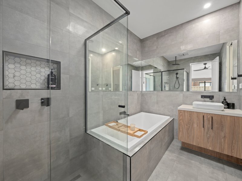 Photo - 38 Simkin Drive, Benalla VIC 3672 - Image 14