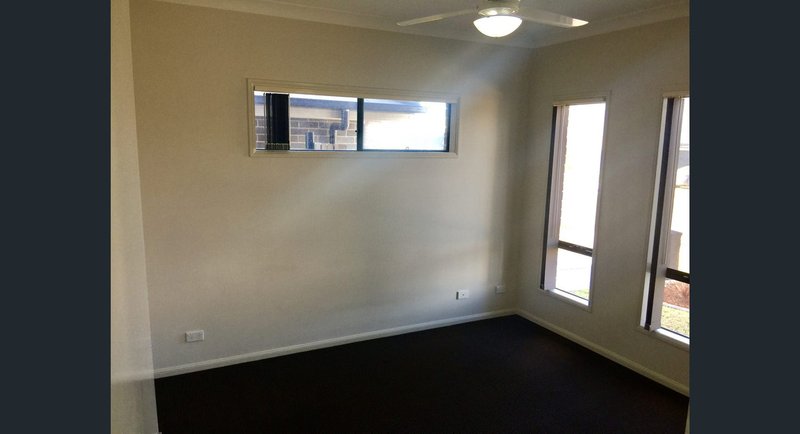 Photo - 38 Skaife Street, Oran Park NSW 2570 - Image 9