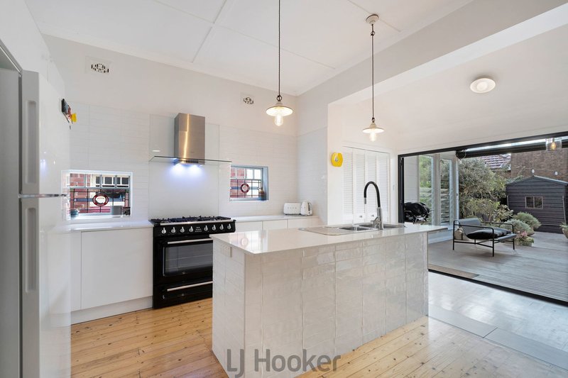 Photo - 38 Skelton Street, Hamilton East NSW 2303 - Image 9