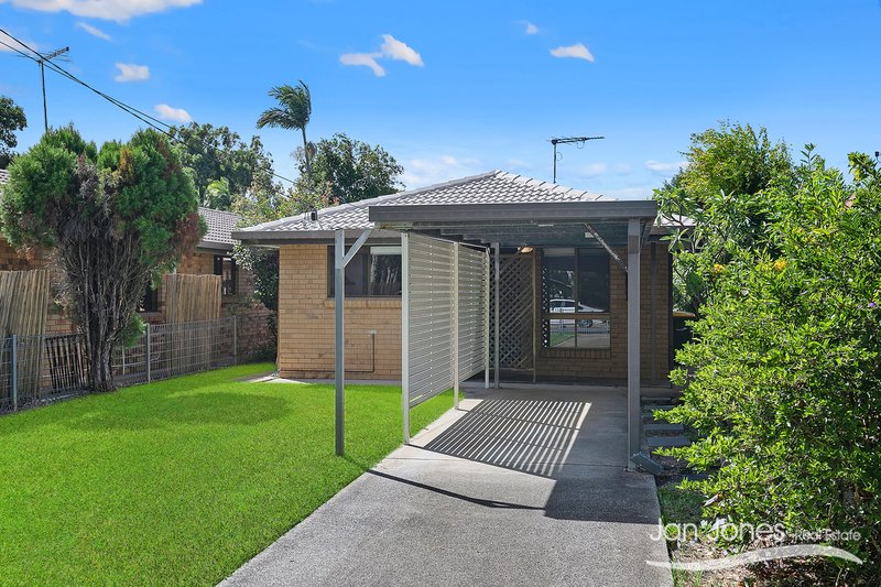 38 Sportsground St , Redcliffe QLD 4020