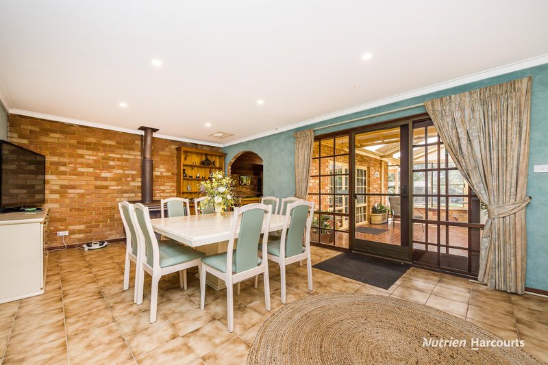 Photo - 38 St Andrews Court, Woodridge WA 6041 - Image 8