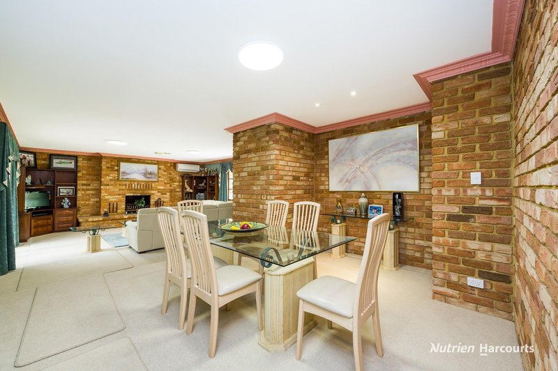 Photo - 38 St Andrews Court, Woodridge WA 6041 - Image 11