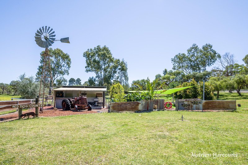 Photo - 38 St Andrews Court, Woodridge WA 6041 - Image 27