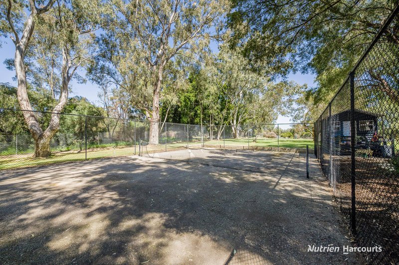 Photo - 38 St Andrews Court, Woodridge WA 6041 - Image 29