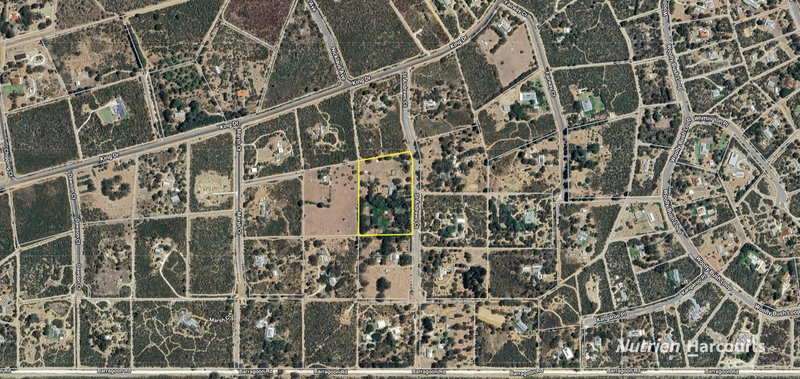 Photo - 38 St Andrews Court, Woodridge WA 6041 - Image 35