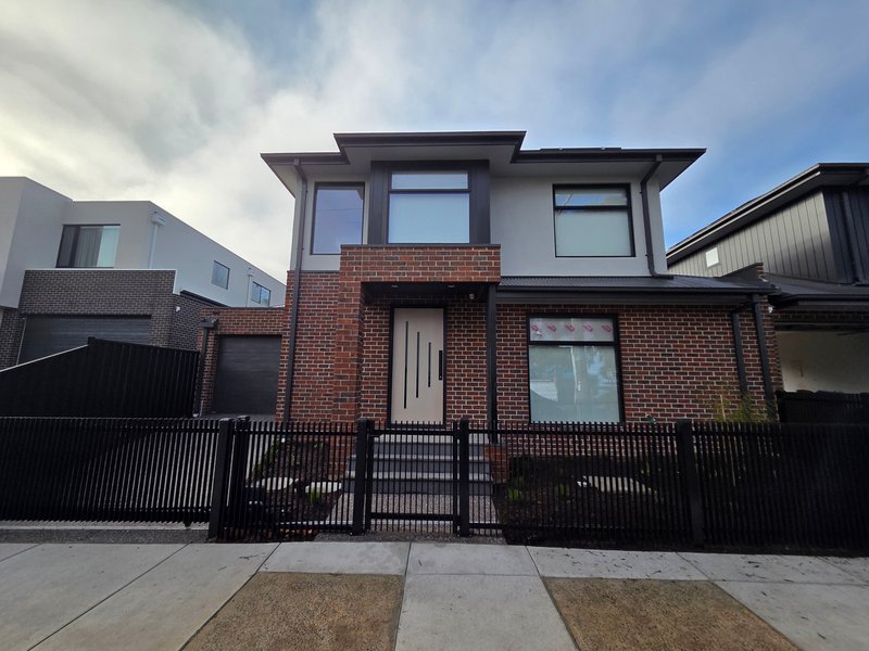 Photo - 38 Stamford Road, Oakleigh VIC 3166 - Image 12