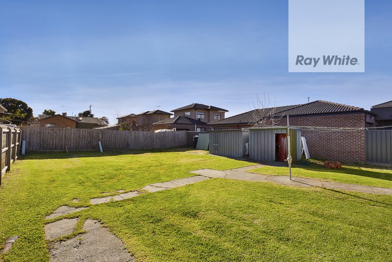 Photo - 38 Stanhope Street, Broadmeadows VIC 3047 - Image 9