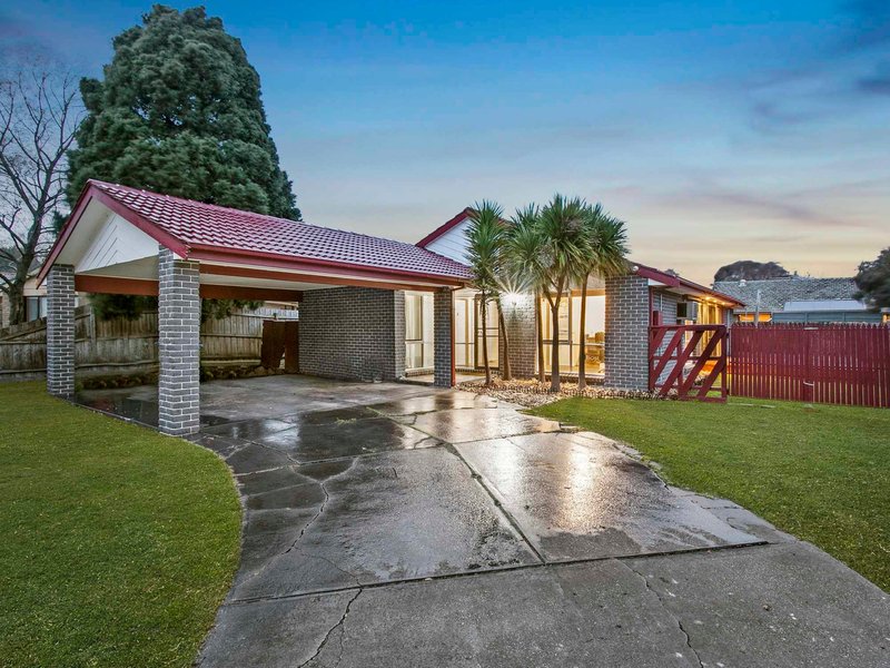 38 Strathavan Drive, Berwick VIC 3806