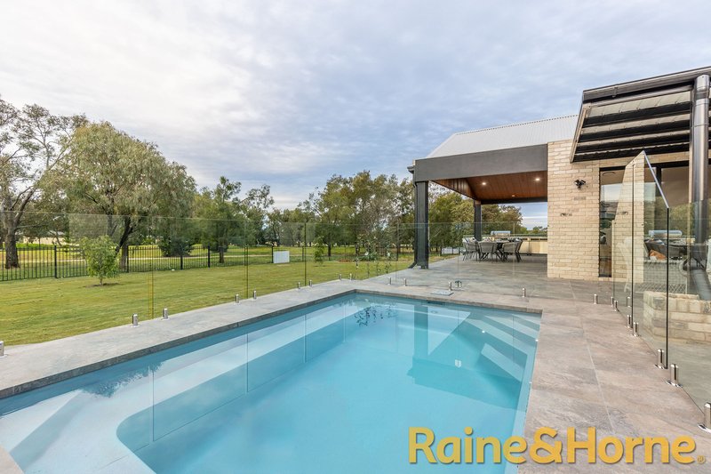 38 Sunningdale Close, Dubbo NSW 2830