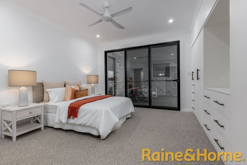 Photo - 38 Sunningdale Close, Dubbo NSW 2830 - Image 14