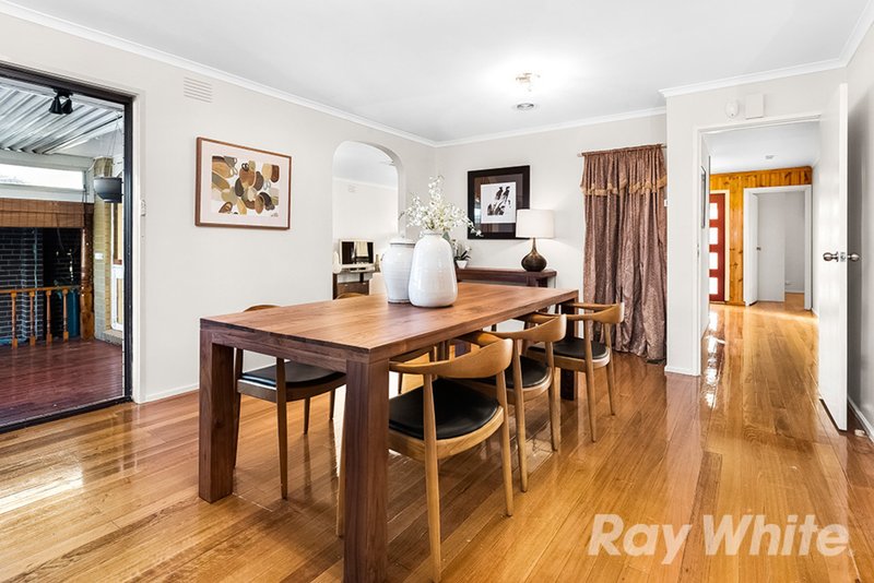 Photo - 38 Sunrise Drive, Mulgrave VIC 3170 - Image 3