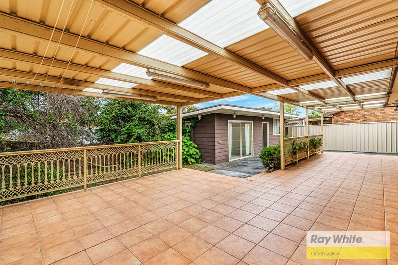 Photo - 38 Swan Cct , Green Valley NSW 2168 - Image 13