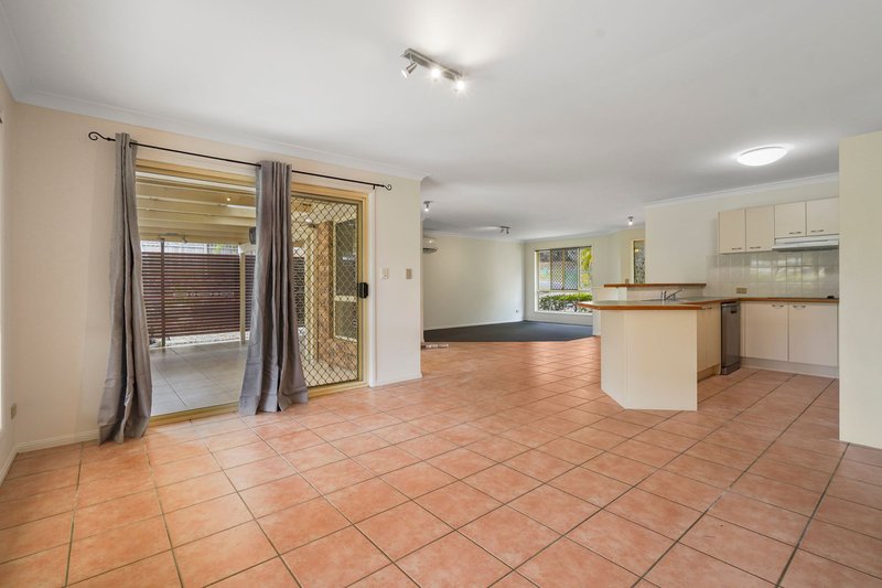 Photo - 38 Talara Way, Mango Hill QLD 4509 - Image 3