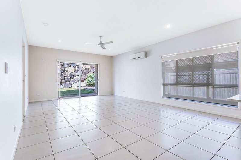 Photo - 38 Tesch Road, Griffin QLD 4503 - Image 9