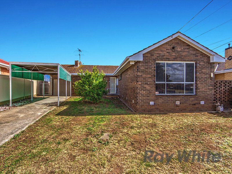 38 Thorndon Drive, St Albans VIC 3021