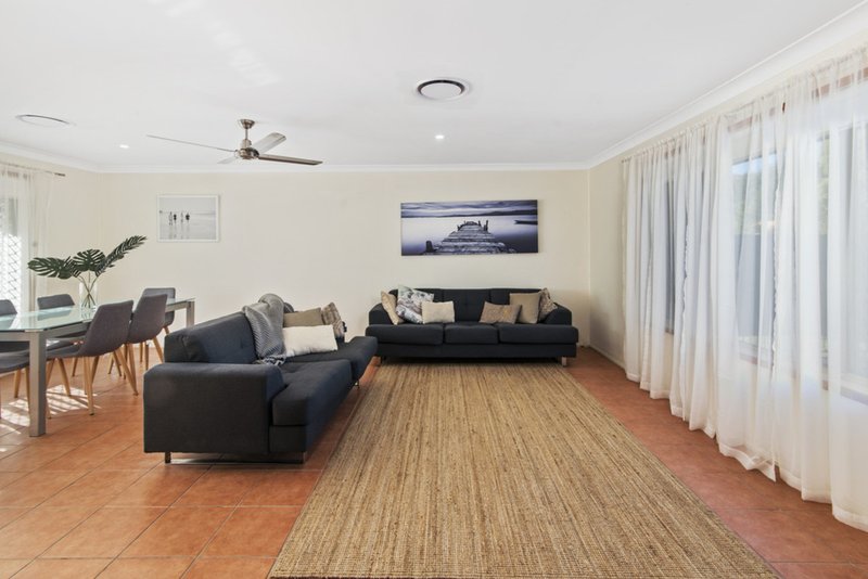 Photo - 38 Togos Ave , Currumbin Waters QLD 4223 - Image 2