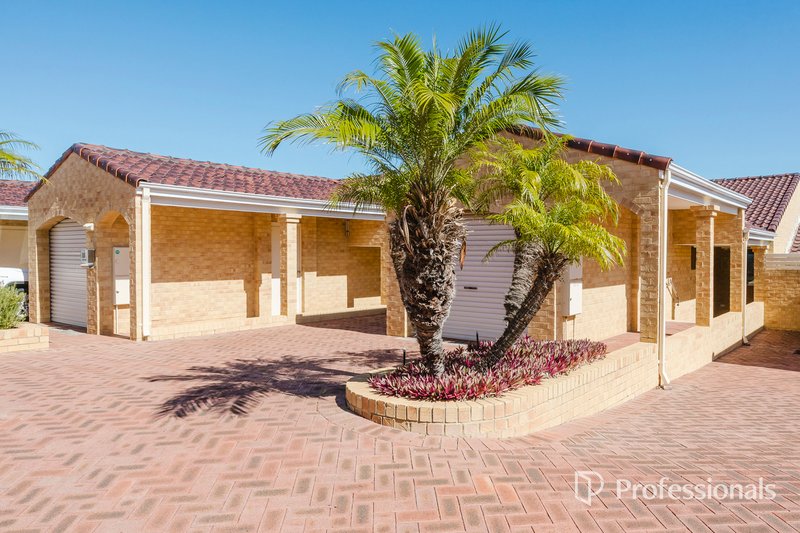 Photo - 3/8 Toulon Circle, Mindarie WA 6030 - Image 6