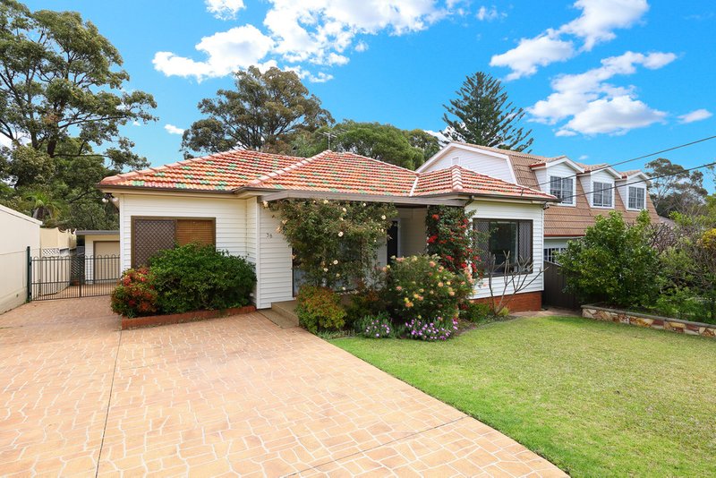 38 Tournay Street, Peakhurst NSW 2210