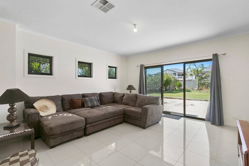 Photo - 38 Trelawney Street, Moonta Bay SA 5558 - Image 15