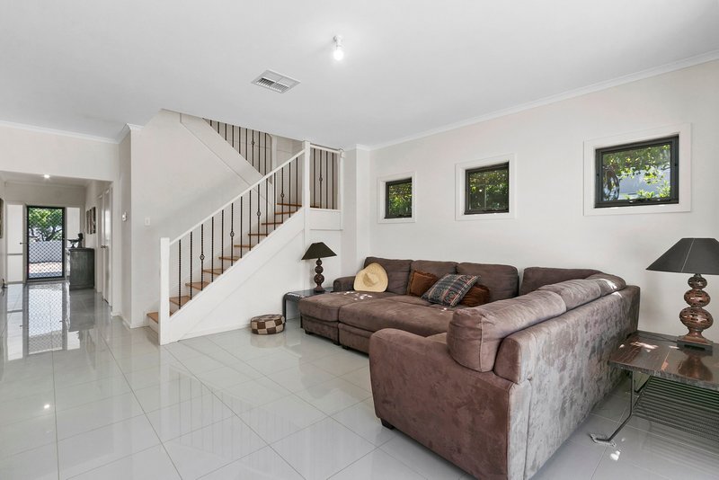 Photo - 38 Trelawney Street, Moonta Bay SA 5558 - Image 16