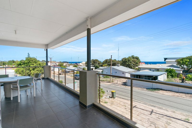 Photo - 38 Trelawney Street, Moonta Bay SA 5558 - Image 24