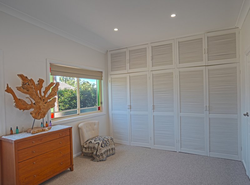 Photo - 38 Trevally Avenue, Chain Valley Bay NSW 2259 - Image 10