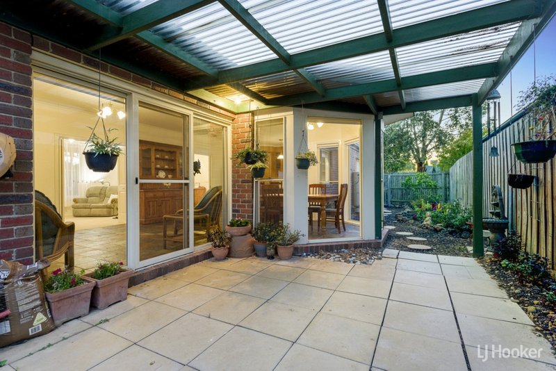 Photo - 38 Truganina Avenue, Seabrook VIC 3028 - Image 9