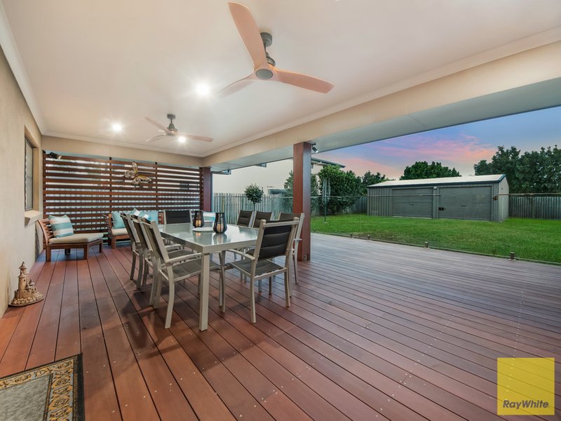 Photo - 38 Twin Lakes Drive, Murrumba Downs QLD 4503 - Image 24