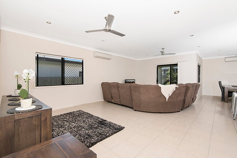 Photo - 38 Twinview Terrace, Idalia QLD 4811 - Image 4