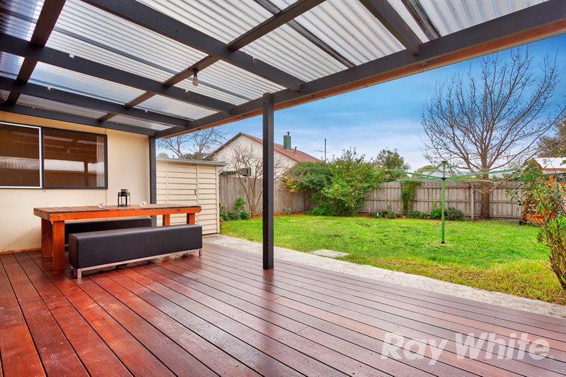 Photo - 38 Tyrrell Crescent, Fawkner VIC 3060 - Image 9