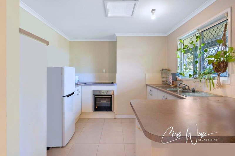 Photo - 38 Villeneuve Road, Villeneuve QLD 4514 - Image 5