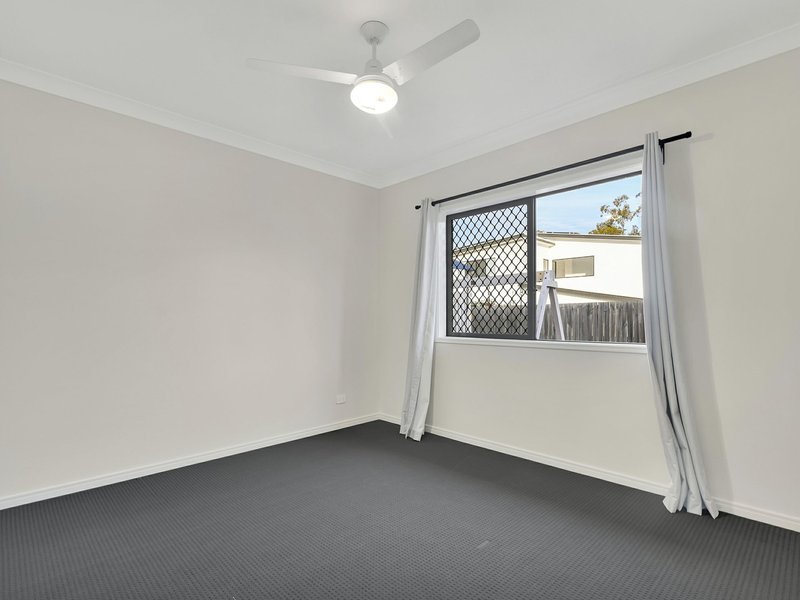 Photo - 38 Walker Circuit, Flagstone QLD 4280 - Image 10
