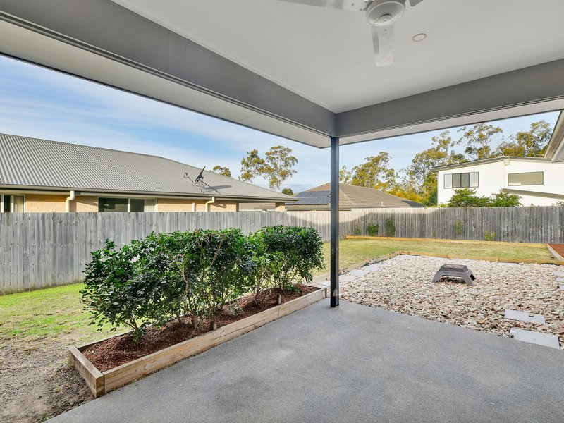 Photo - 38 Walker Circuit, Flagstone QLD 4280 - Image 12
