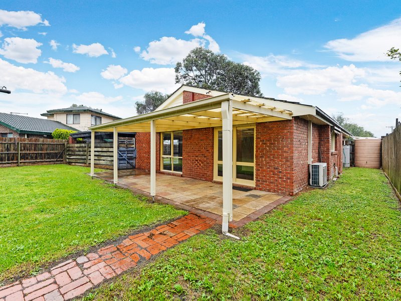 Photo - 38 Wallace Road, Cranbourne VIC 3977 - Image 18