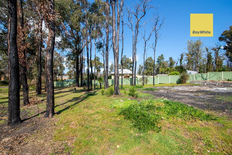 Photo - 38 Warner Street, Hester WA 6255 - Image 4