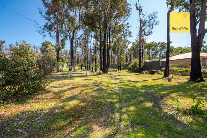 Photo - 38 Warner Street, Hester WA 6255 - Image 8