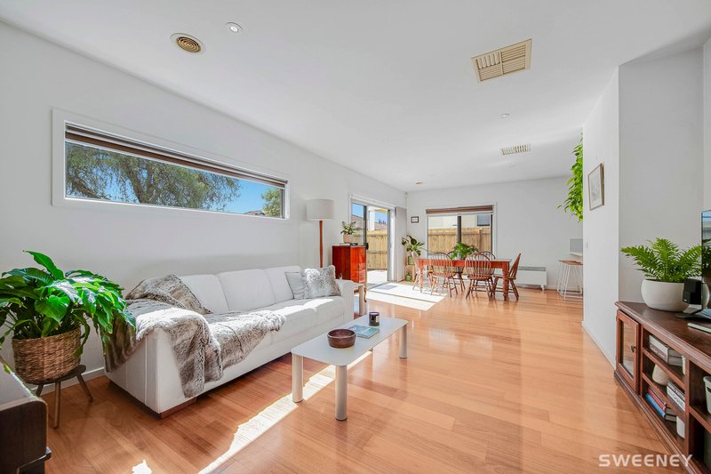 Photo - 3/8 Webb Street, Altona VIC 3018 - Image 2