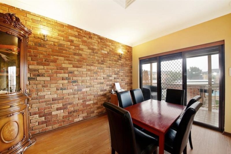 Photo - 38 Webster Road, Lurnea NSW 2170 - Image 8