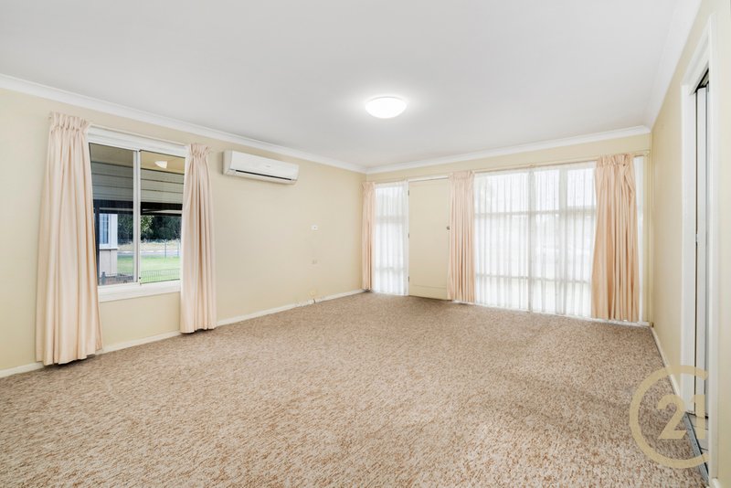 Photo - 38 Wianamatta Drive , Cartwright NSW 2168 - Image 2