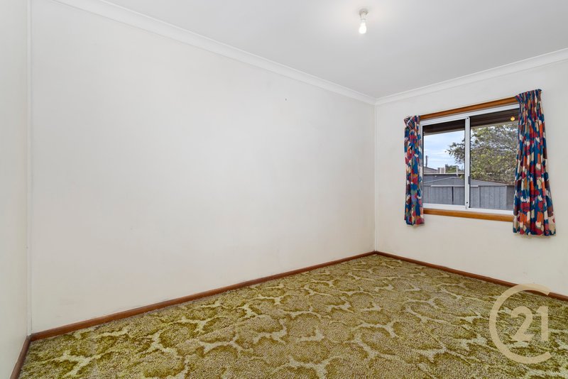 Photo - 38 Wianamatta Drive , Cartwright NSW 2168 - Image 8