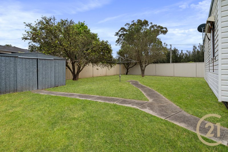 Photo - 38 Wianamatta Drive , Cartwright NSW 2168 - Image 12