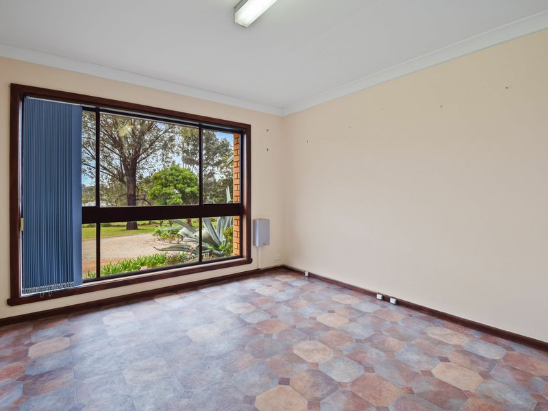 Photo - 38 Wickham Lane, Young NSW 2594 - Image 16