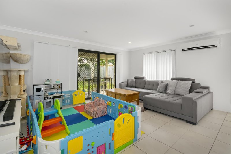 Photo - 38 William Boulevard, Pimpama QLD 4209 - Image 8