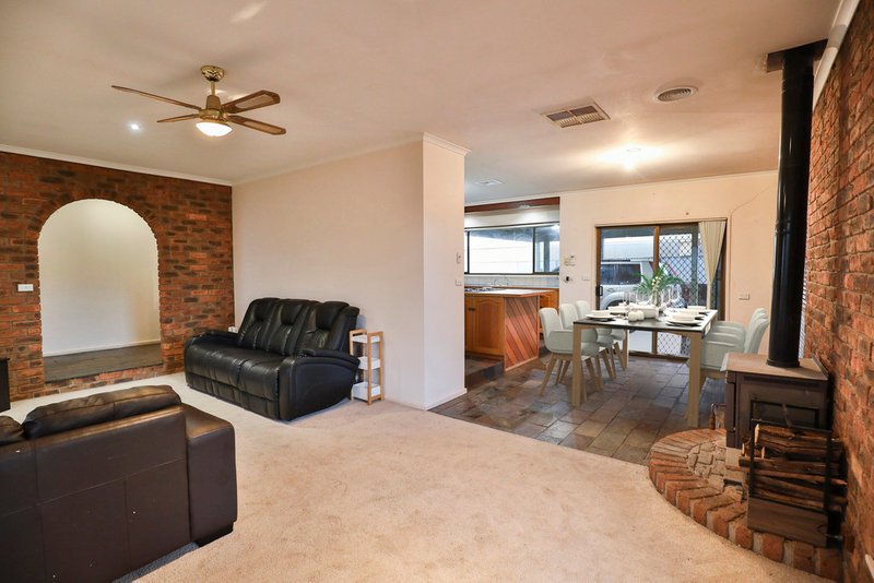 Photo - 38 William Street, Gol Gol NSW 2738 - Image 5