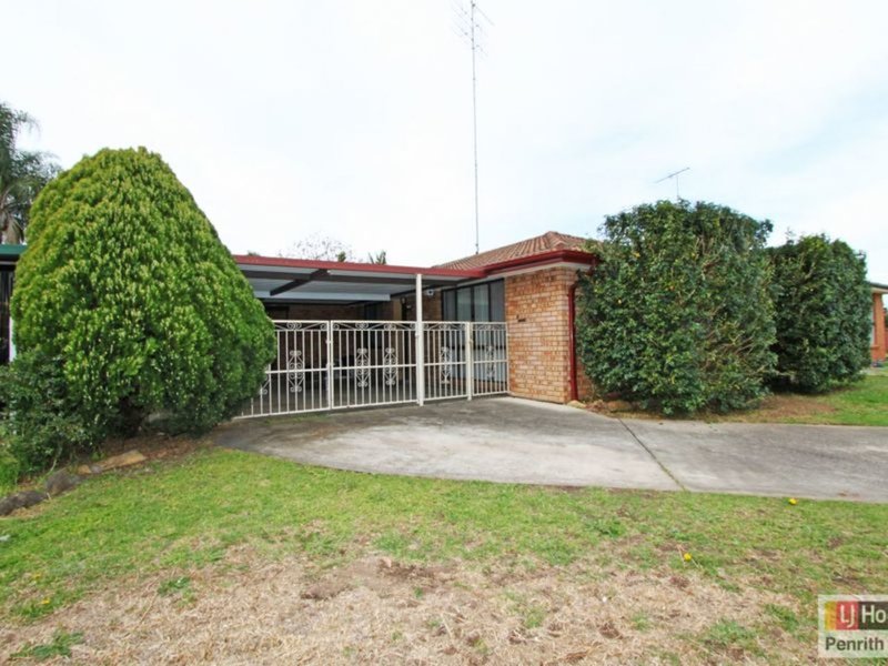 38 Willoring Crescent, Jamisontown NSW 2750