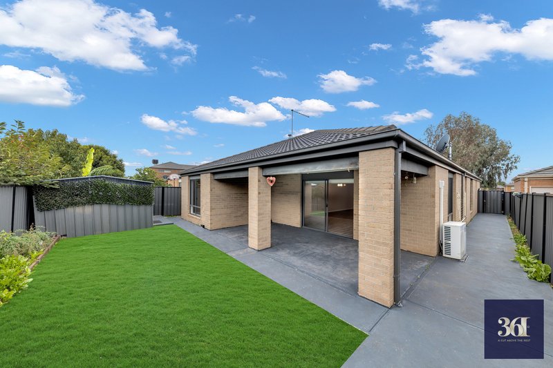 Photo - 38 Winona Circuit, Tarneit VIC 3029 - Image 13