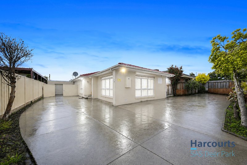 Photo - 38 Woodland Drive, Albanvale VIC 3021 - Image 1