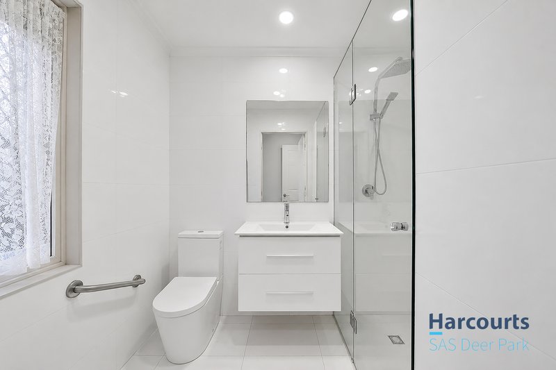 Photo - 38 Woodland Drive, Albanvale VIC 3021 - Image 20